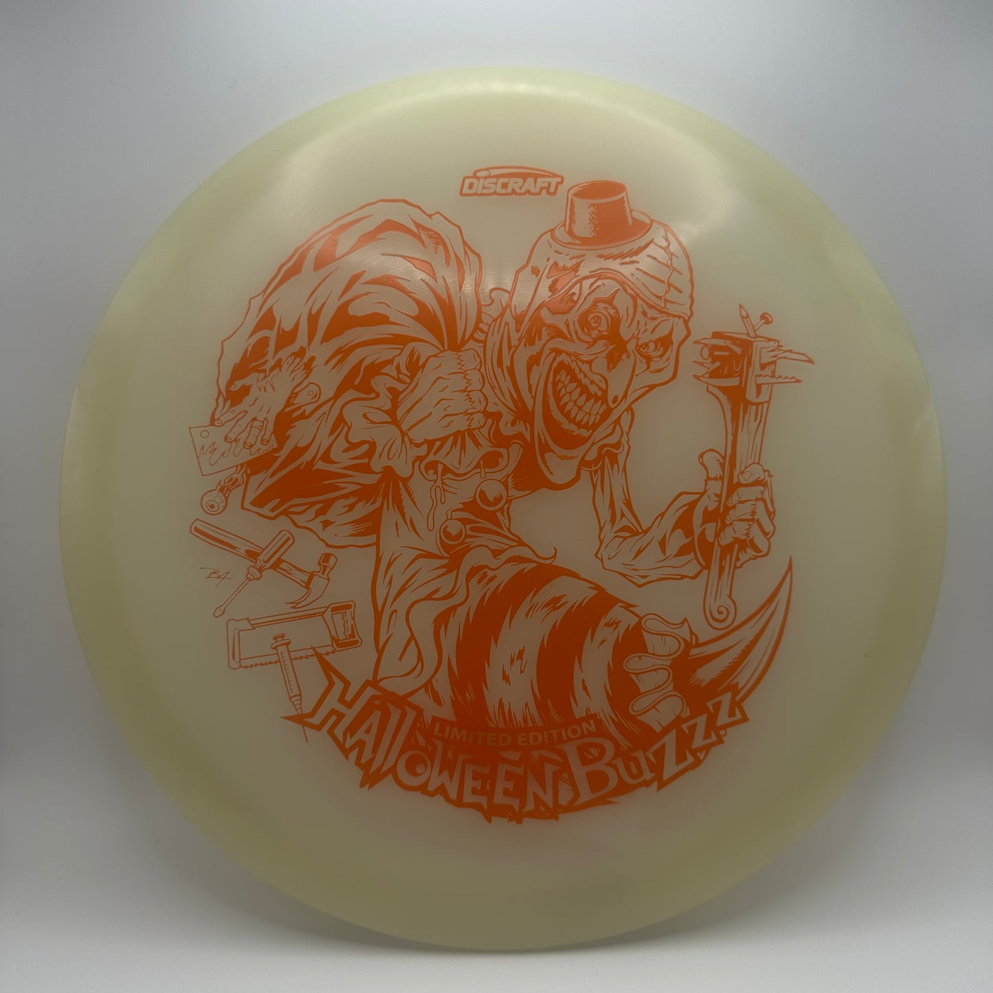Discraft - Buzzz (Mega-Glo) 2025 Halloween Special Edition