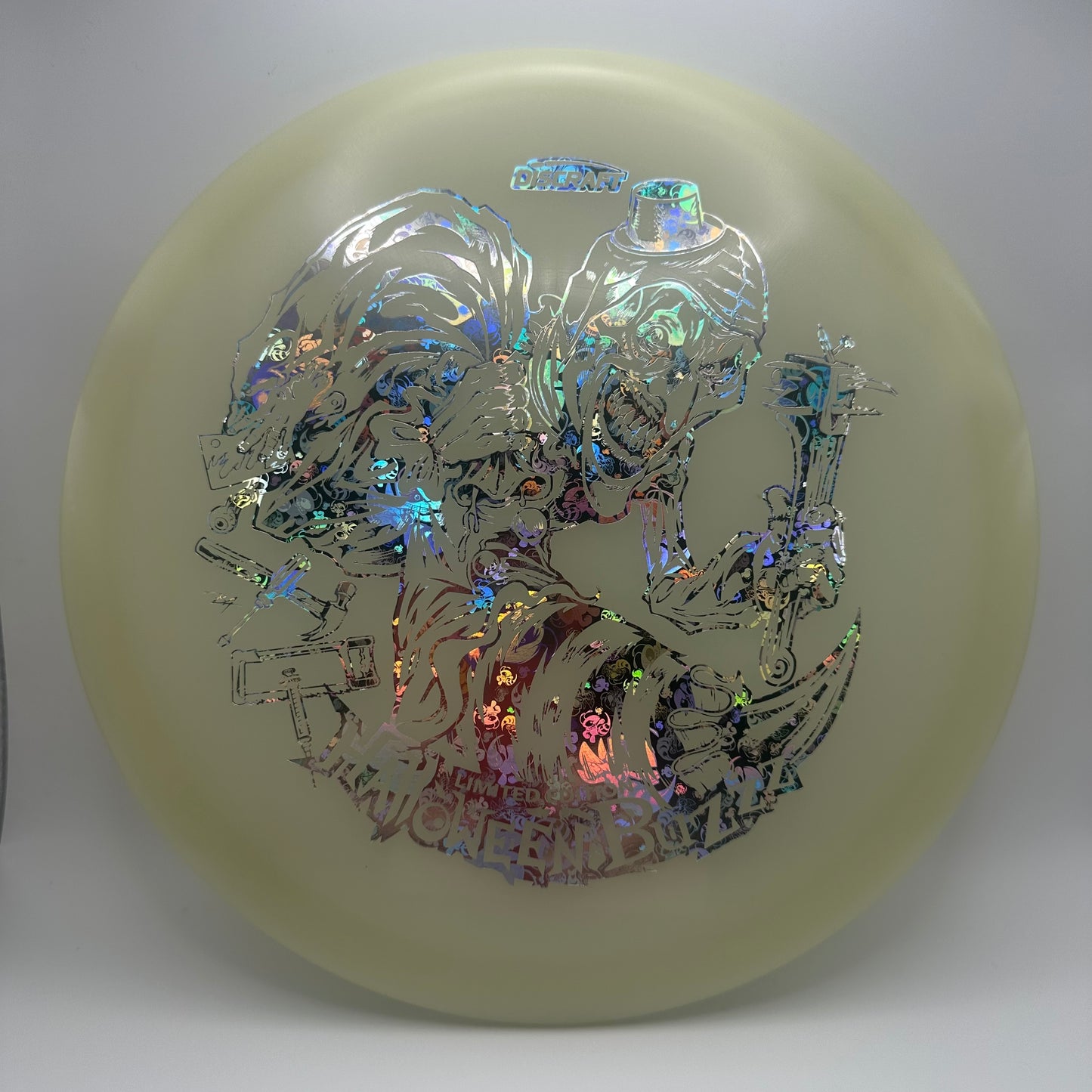 Discraft - Buzzz (Mega-Glo) 2025 Halloween Special Edition